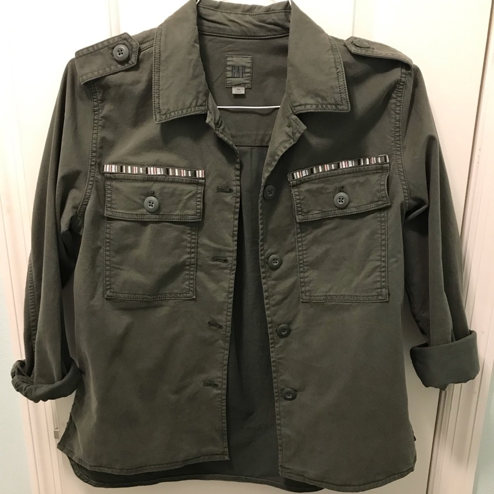 Never worn GAP army jacket